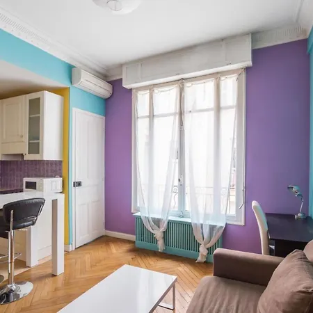 Large Studio In The Heart Of - W434 Apartment *